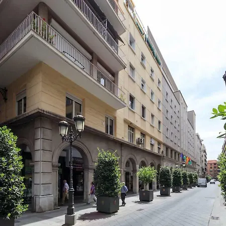 Apartment Center *